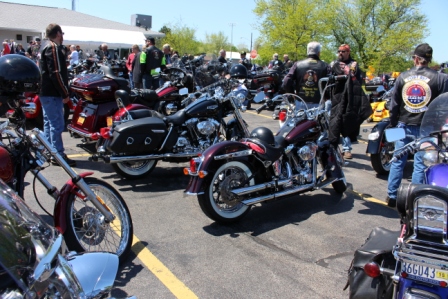 Motorcycles continue to line up